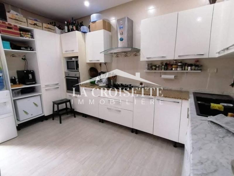 Maisonnette S+3 avec piscine à Gammarth